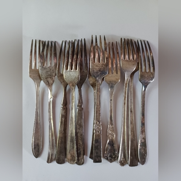 Vintage Silverplated Forks Set of 11 - Picture 3 of 4